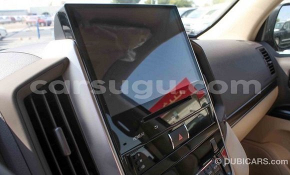 Acheter Import Voiture Toyota Land Cruiser Noir à Import - Dubai, Burkina-Faso Acheter Import Voiture Toyota Land Cruiser Noir à Import - Dubai, Burkina-Faso