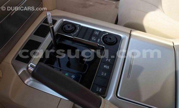 Acheter Import Voiture Toyota Land Cruiser Noir à Import - Dubai, Burkina-Faso Acheter Import Voiture Toyota Land Cruiser Noir à Import - Dubai, Burkina-Faso