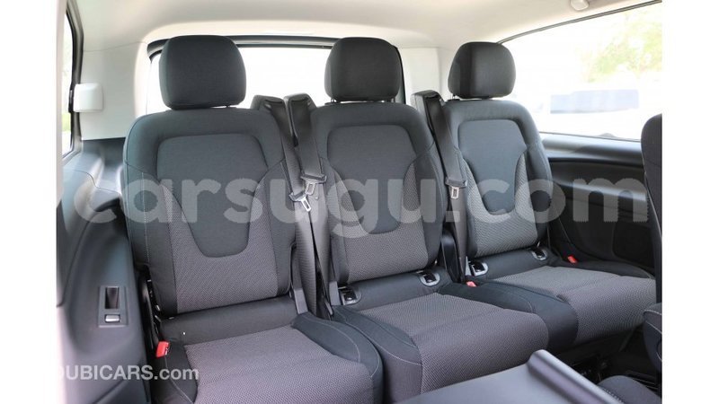 Big with watermark mercedes benz 250 burkina faso import dubai 5867