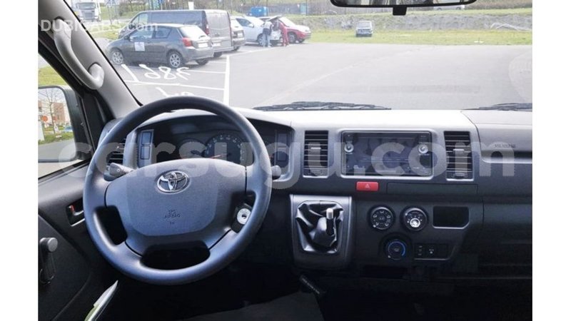 Big with watermark toyota hiace burkina faso import dubai 5868