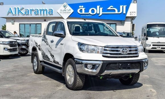 Sayi Imported Toyota Hilux White Mota in Import - Dubai a Burkina Faso Sayi Imported Toyota Hilux White Mota in Import - Dubai a Burkina Faso