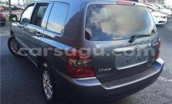 Acheter Neuf Voiture Toyota Highlander Bleu à Ouagadougou, Burkina-Faso Acheter Neuf Voiture Toyota Highlander Bleu à Ouagadougou, Burkina-Faso