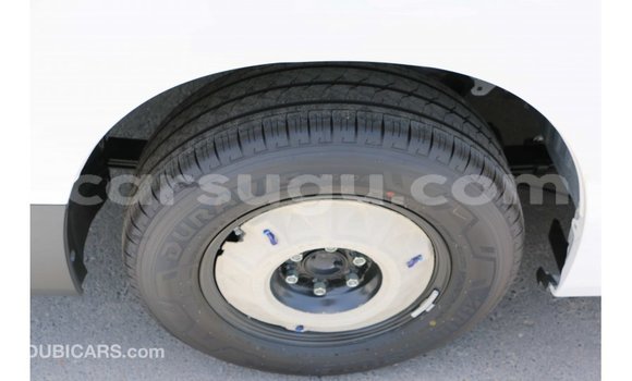 Buy Import Toyota Hiace White Car in Import - Dubai in Burkina Faso Buy Import Toyota Hiace White Car in Import - Dubai in Burkina Faso