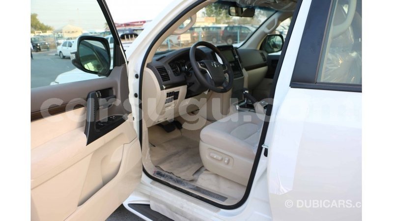 Big with watermark toyota land cruiser burkina faso import dubai 5880