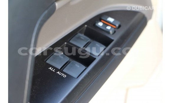 Sayi Imported Toyota Land Cruiser White Mota in Import - Dubai a Burkina Faso Sayi Imported Toyota Land Cruiser White Mota in Import - Dubai a Burkina Faso