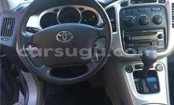 Acheter Neuf Voiture Toyota Highlander Bleu à Ouagadougou, Burkina-Faso Acheter Neuf Voiture Toyota Highlander Bleu à Ouagadougou, Burkina-Faso