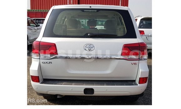 Buy Import Toyota Land Cruiser White Car in Import - Dubai in Burkina Faso Buy Import Toyota Land Cruiser White Car in Import - Dubai in Burkina Faso
