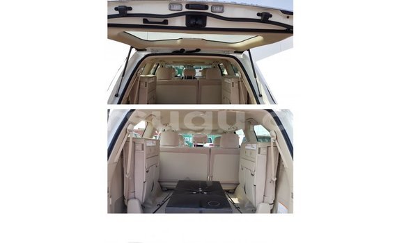 Buy Import Toyota Land Cruiser White Car in Import - Dubai in Burkina Faso Buy Import Toyota Land Cruiser White Car in Import - Dubai in Burkina Faso