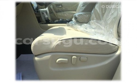 Acheter Import Voiture Nissan Patrol Blanc à Import - Dubai, Burkina-Faso Acheter Import Voiture Nissan Patrol Blanc à Import - Dubai, Burkina-Faso