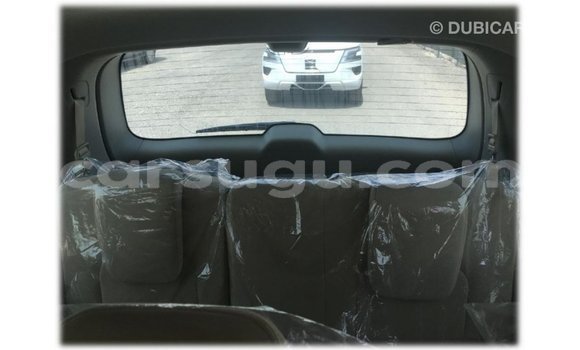 Acheter Import Voiture Nissan Patrol Blanc à Import - Dubai, Burkina-Faso Acheter Import Voiture Nissan Patrol Blanc à Import - Dubai, Burkina-Faso