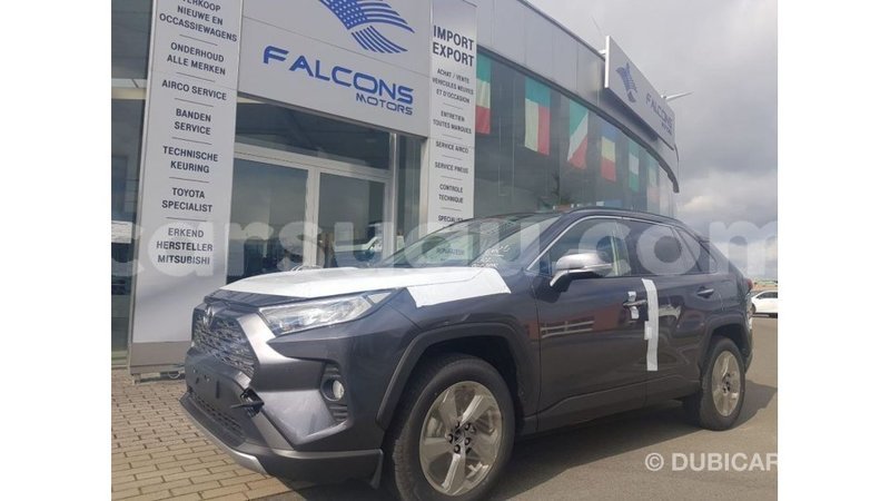 Big with watermark toyota hiace burkina faso import dubai 5890