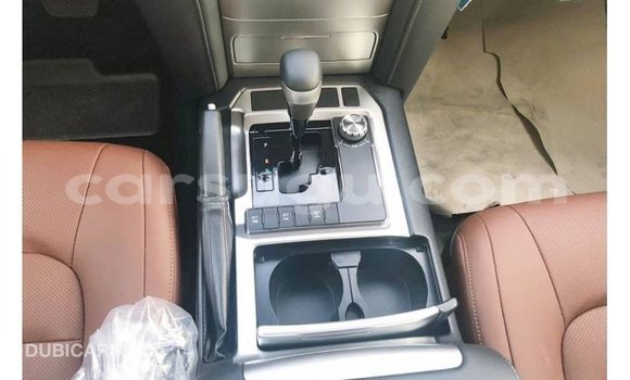 Sayi Imported Toyota Land Cruiser Black Mota in Import - Dubai a Burkina Faso Sayi Imported Toyota Land Cruiser Black Mota in Import - Dubai a Burkina Faso