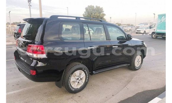 Sayi Imported Toyota Land Cruiser Black Mota in Import - Dubai a Burkina Faso Sayi Imported Toyota Land Cruiser Black Mota in Import - Dubai a Burkina Faso