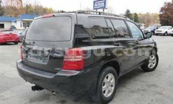 Acheter Neuf Voiture Toyota Highlander Noir à Ouagadougou, Burkina-Faso Acheter Neuf Voiture Toyota Highlander Noir à Ouagadougou, Burkina-Faso