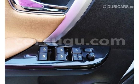 Acheter Import Voiture Toyota Fortuner Blanc à Import - Dubai, Burkina-Faso Acheter Import Voiture Toyota Fortuner Blanc à Import - Dubai, Burkina-Faso