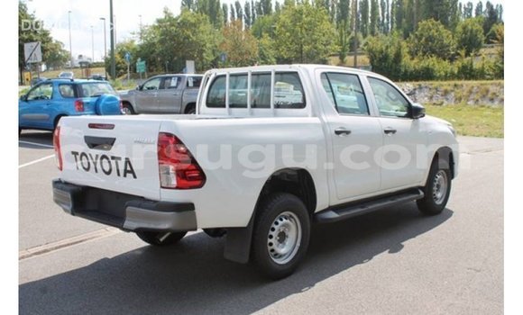 Buy Import Toyota Hilux White Car in Import - Dubai in Burkina Faso Buy Import Toyota Hilux White Car in Import - Dubai in Burkina Faso