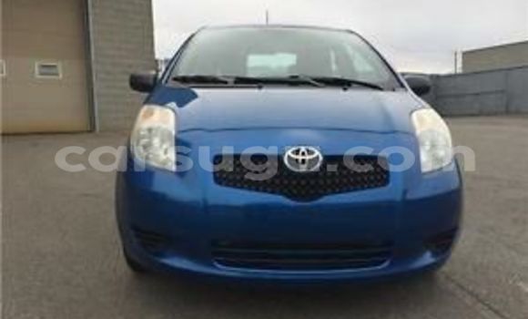 Acheter Neuf Voiture Toyota Yaris Bleu à Ouagadougou, Burkina-Faso Acheter Neuf Voiture Toyota Yaris Bleu à Ouagadougou, Burkina-Faso