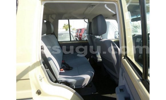 Buy Import Toyota Land Cruiser Beige Car in Import - Dubai in Burkina Faso Buy Import Toyota Land Cruiser Beige Car in Import - Dubai in Burkina Faso