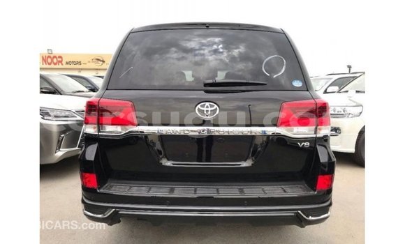 Sayi Imported Toyota Land Cruiser Black Mota in Import - Dubai a Burkina Faso Sayi Imported Toyota Land Cruiser Black Mota in Import - Dubai a Burkina Faso