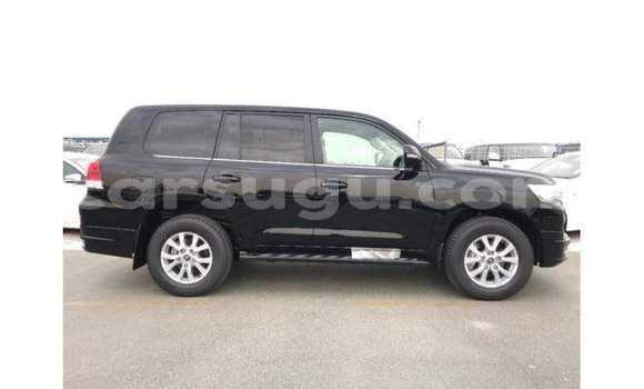 Sayi Imported Toyota Land Cruiser Black Mota in Import - Dubai a Burkina Faso Sayi Imported Toyota Land Cruiser Black Mota in Import - Dubai a Burkina Faso
