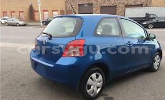 Acheter Neuf Voiture Toyota Yaris Bleu à Ouagadougou, Burkina-Faso Acheter Neuf Voiture Toyota Yaris Bleu à Ouagadougou, Burkina-Faso