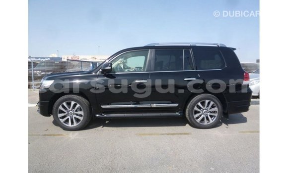 Sayi Imported Toyota Land Cruiser Black Mota in Import - Dubai a Burkina Faso Sayi Imported Toyota Land Cruiser Black Mota in Import - Dubai a Burkina Faso