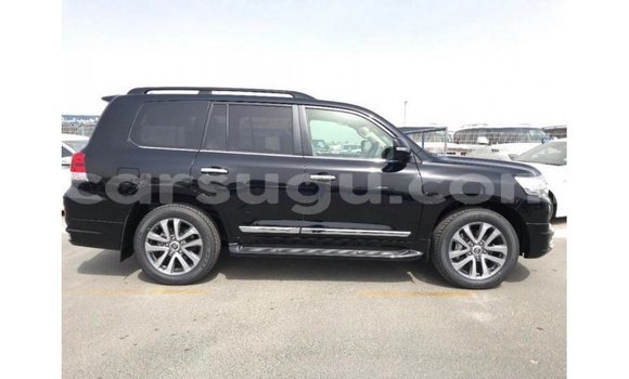 Sayi Imported Toyota Land Cruiser Black Mota in Import - Dubai a Burkina Faso Sayi Imported Toyota Land Cruiser Black Mota in Import - Dubai a Burkina Faso
