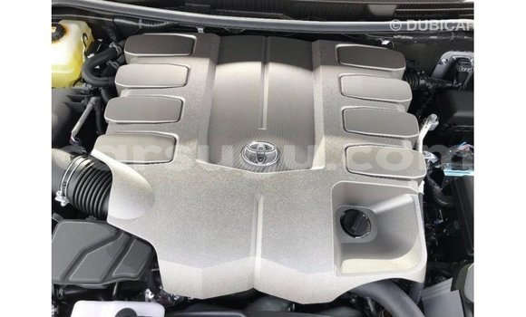 Sayi Imported Toyota Land Cruiser Black Mota in Import - Dubai a Burkina Faso Sayi Imported Toyota Land Cruiser Black Mota in Import - Dubai a Burkina Faso