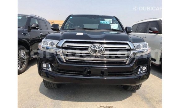 Sayi Imported Toyota Land Cruiser Black Mota in Import - Dubai a Burkina Faso Sayi Imported Toyota Land Cruiser Black Mota in Import - Dubai a Burkina Faso