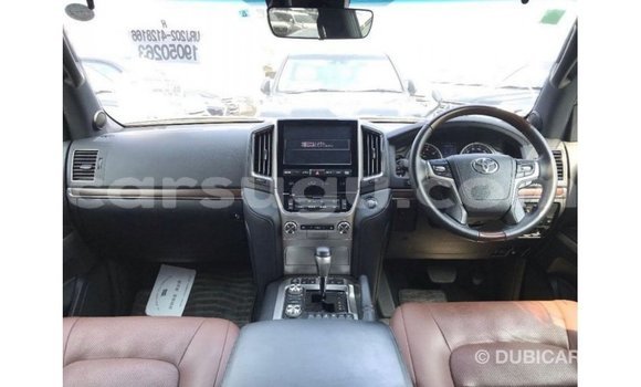 Sayi Imported Toyota Land Cruiser Black Mota in Import - Dubai a Burkina Faso Sayi Imported Toyota Land Cruiser Black Mota in Import - Dubai a Burkina Faso