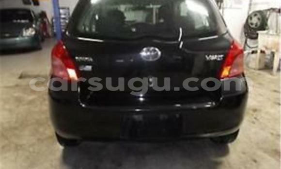 Acheter Neuf Voiture Toyota Yaris Noir à Ouagadougou, Burkina-Faso Acheter Neuf Voiture Toyota Yaris Noir à Ouagadougou, Burkina-Faso