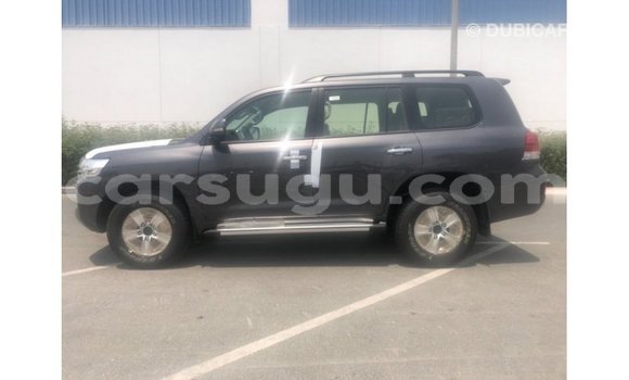 Sayi Imported Toyota Land Cruiser Sauran Mota in Import - Dubai a Burkina Faso Sayi Imported Toyota Land Cruiser Sauran Mota in Import - Dubai a Burkina Faso