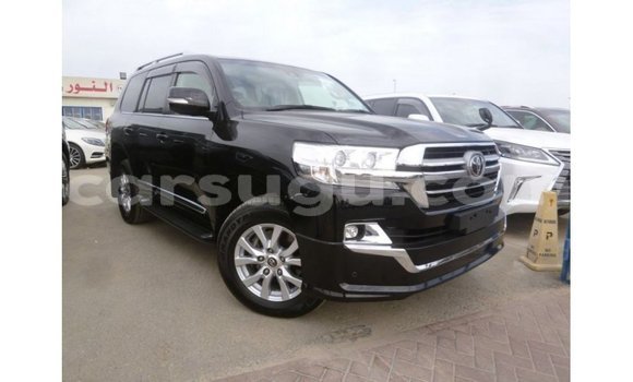 Sayi Imported Toyota Land Cruiser Black Mota in Import - Dubai a Burkina Faso Sayi Imported Toyota Land Cruiser Black Mota in Import - Dubai a Burkina Faso