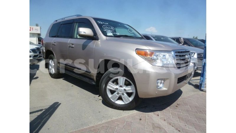 Big with watermark toyota land cruiser burkina faso import dubai 5925