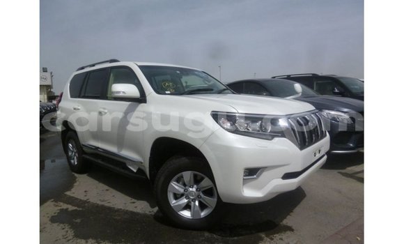 Sayi Imported Toyota Prado White Mota in Import - Dubai a Burkina Faso Sayi Imported Toyota Prado White Mota in Import - Dubai a Burkina Faso