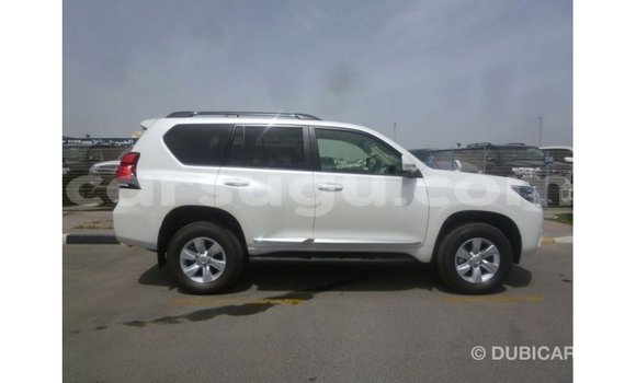 Sayi Imported Toyota Prado White Mota in Import - Dubai a Burkina Faso Sayi Imported Toyota Prado White Mota in Import - Dubai a Burkina Faso