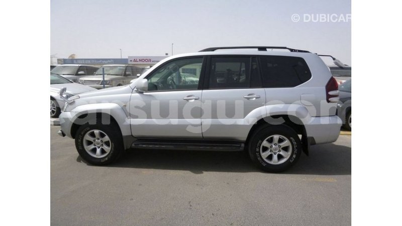 Big with watermark toyota prado burkina faso import dubai 5931