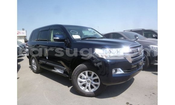 Sayi Imported Toyota Land Cruiser Blue Mota in Import - Dubai a Burkina Faso Sayi Imported Toyota Land Cruiser Blue Mota in Import - Dubai a Burkina Faso