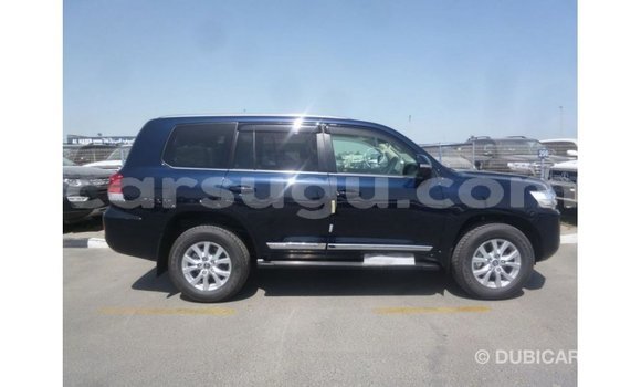 Sayi Imported Toyota Land Cruiser Blue Mota in Import - Dubai a Burkina Faso Sayi Imported Toyota Land Cruiser Blue Mota in Import - Dubai a Burkina Faso