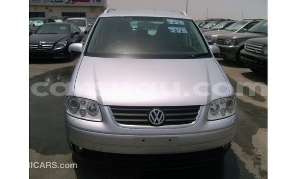 Sayi Imported Volkswagen Touran Sauran Mota in Import - Dubai a Burkina Faso Sayi Imported Volkswagen Touran Sauran Mota in Import - Dubai a Burkina Faso