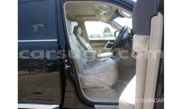 Sayi Imported Toyota Land Cruiser Black Mota in Import - Dubai a Burkina Faso Sayi Imported Toyota Land Cruiser Black Mota in Import - Dubai a Burkina Faso