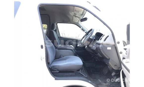 Buy Import Toyota Hiace White Car in Import - Dubai in Burkina Faso Buy Import Toyota Hiace White Car in Import - Dubai in Burkina Faso
