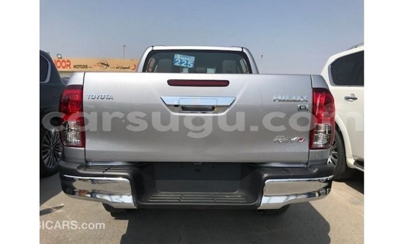 Sayi Imported Toyota Hilux Sauran Mota in Import - Dubai a Burkina Faso Sayi Imported Toyota Hilux Sauran Mota in Import - Dubai a Burkina Faso