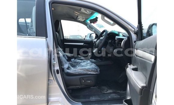 Sayi Imported Toyota Hilux Sauran Mota in Import - Dubai a Burkina Faso Sayi Imported Toyota Hilux Sauran Mota in Import - Dubai a Burkina Faso
