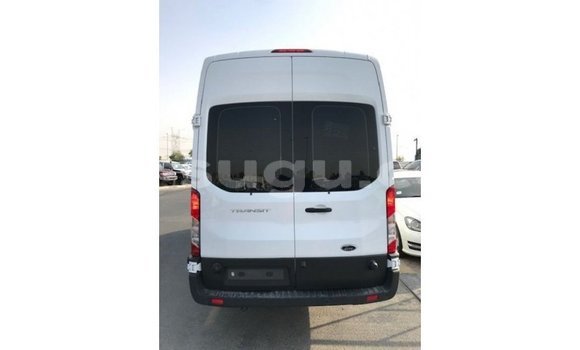Sayi Imported Ford AEV AMBULANCE White Babbar mota in Import - Dubai a Burkina Faso Sayi Imported Ford AEV AMBULANCE White Babbar mota in Import - Dubai a Burkina Faso