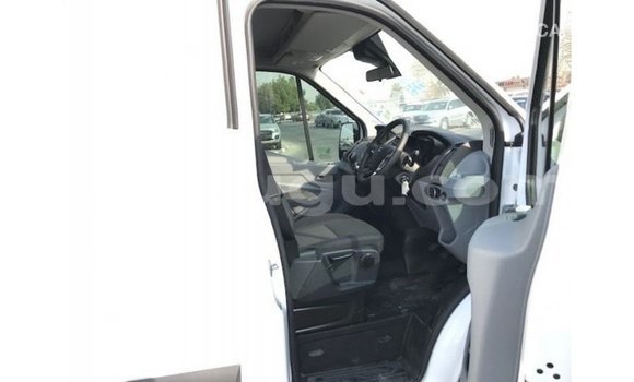 Sayi Imported Ford AEV AMBULANCE White Babbar mota in Import - Dubai a Burkina Faso Sayi Imported Ford AEV AMBULANCE White Babbar mota in Import - Dubai a Burkina Faso