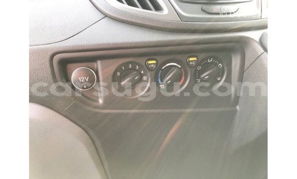 Sayi Imported Ford AEV AMBULANCE White Babbar mota in Import - Dubai a Burkina Faso Sayi Imported Ford AEV AMBULANCE White Babbar mota in Import - Dubai a Burkina Faso