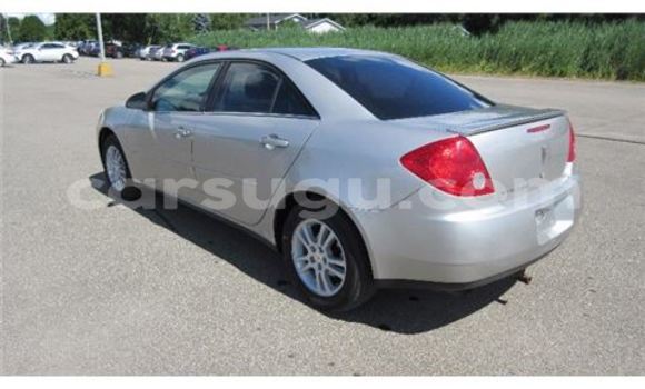 Acheter Neuf Voiture Pontiac Vibe Blanc à Ouagadougou, Burkina-Faso Acheter Neuf Voiture Pontiac Vibe Blanc à Ouagadougou, Burkina-Faso