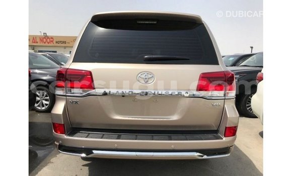 Sayi Imported Toyota Land Cruiser Sauran Mota in Import - Dubai a Burkina Faso Sayi Imported Toyota Land Cruiser Sauran Mota in Import - Dubai a Burkina Faso