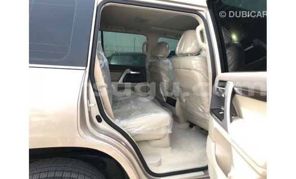 Sayi Imported Toyota Land Cruiser Sauran Mota in Import - Dubai a Burkina Faso Sayi Imported Toyota Land Cruiser Sauran Mota in Import - Dubai a Burkina Faso